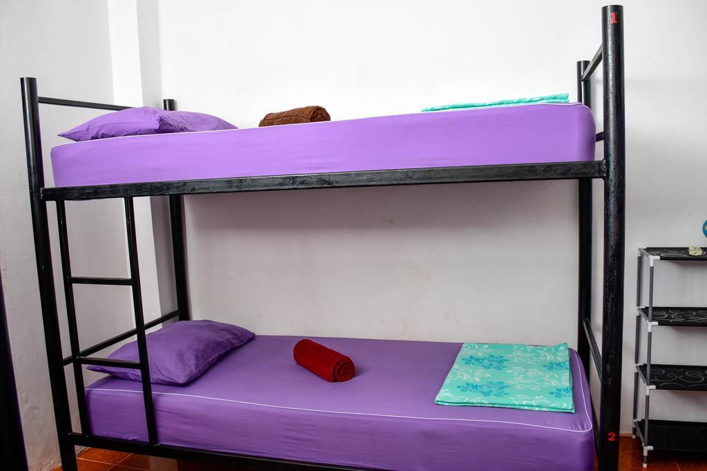 The Wanderlust Hostel Ko Pha Ngan Bagian luar foto