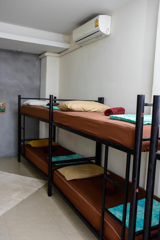 The Wanderlust Hostel Ko Pha Ngan Bagian luar foto