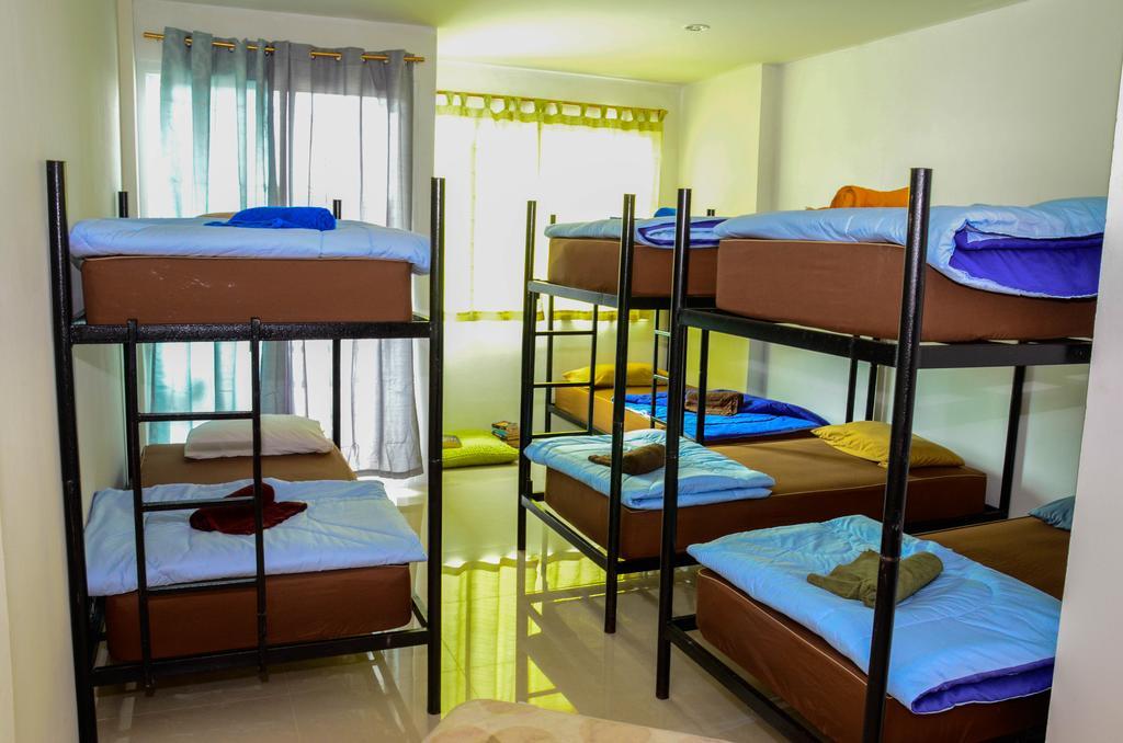 The Wanderlust Hostel Ko Pha Ngan Bagian luar foto